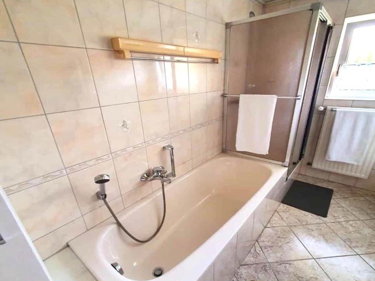Comfortable Flat In Goerwihl With Balcony Gorwihl Екстериор снимка