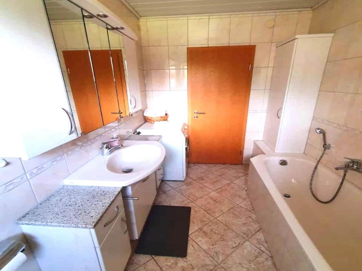 Comfortable Flat In Goerwihl With Balcony Gorwihl Екстериор снимка
