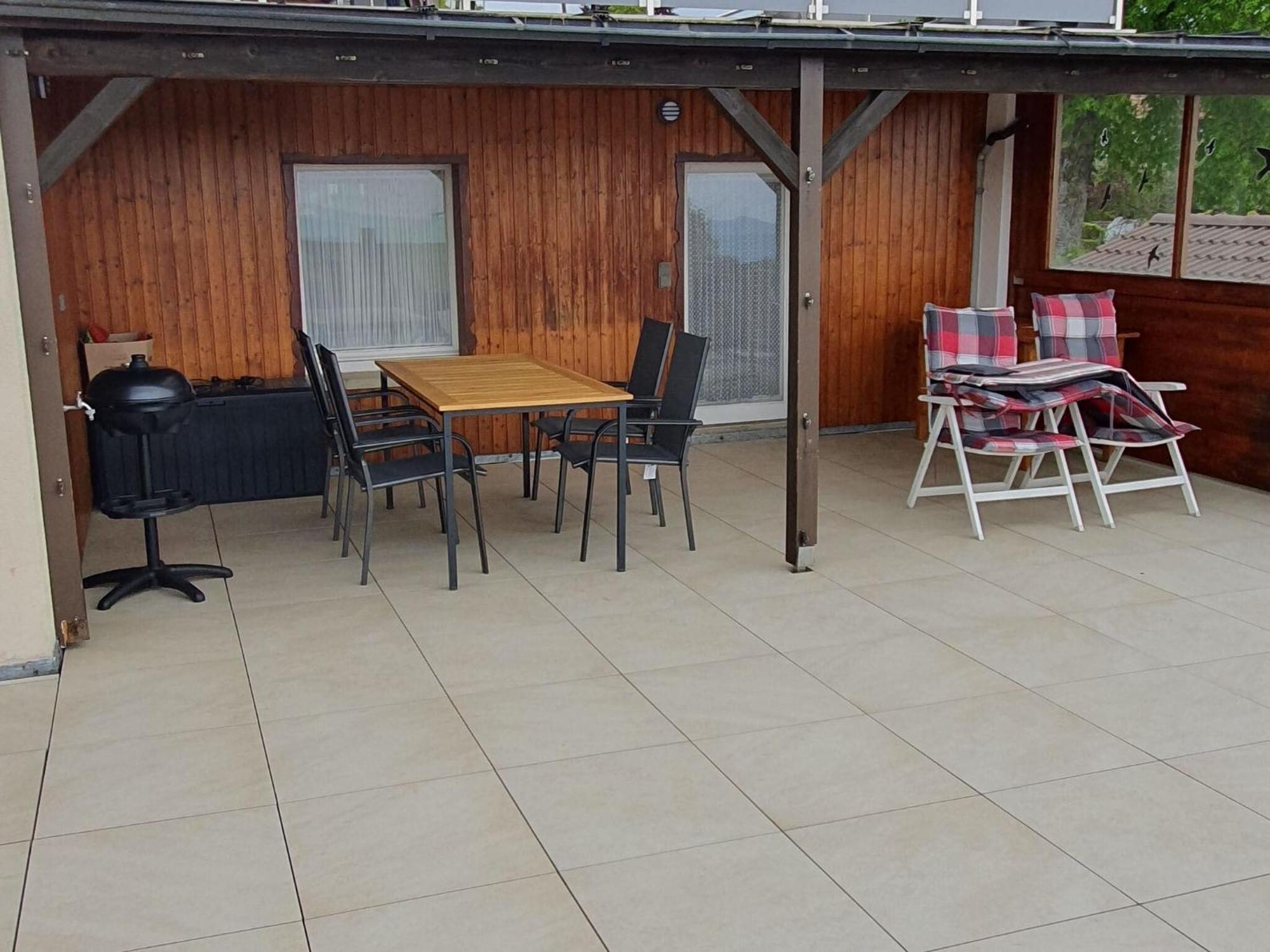 Comfortable Flat In Goerwihl With Balcony Gorwihl Екстериор снимка